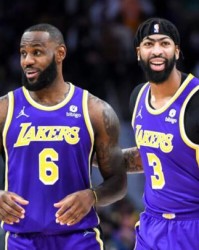 AU Lucky 10-湖人的夏天“稳”字当先，选帅和交易不会太冒进